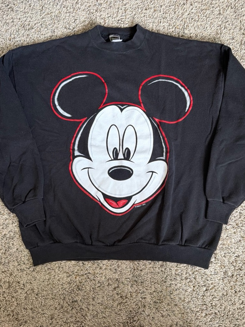 Vintage Disney Mickey Big Face Red White & Black XL Crew Neck.
